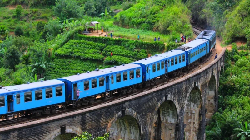 Nine-Arch-Bridge-Road-Sri-Lanka.webp
