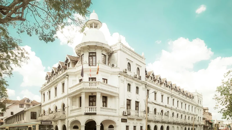 Queen’s Hotel